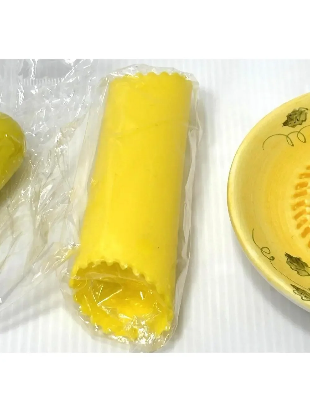 Ceramic Garlic Grater Plate Set Garlic Ginger Nutmeg Parmesan With Peeler &Brush
